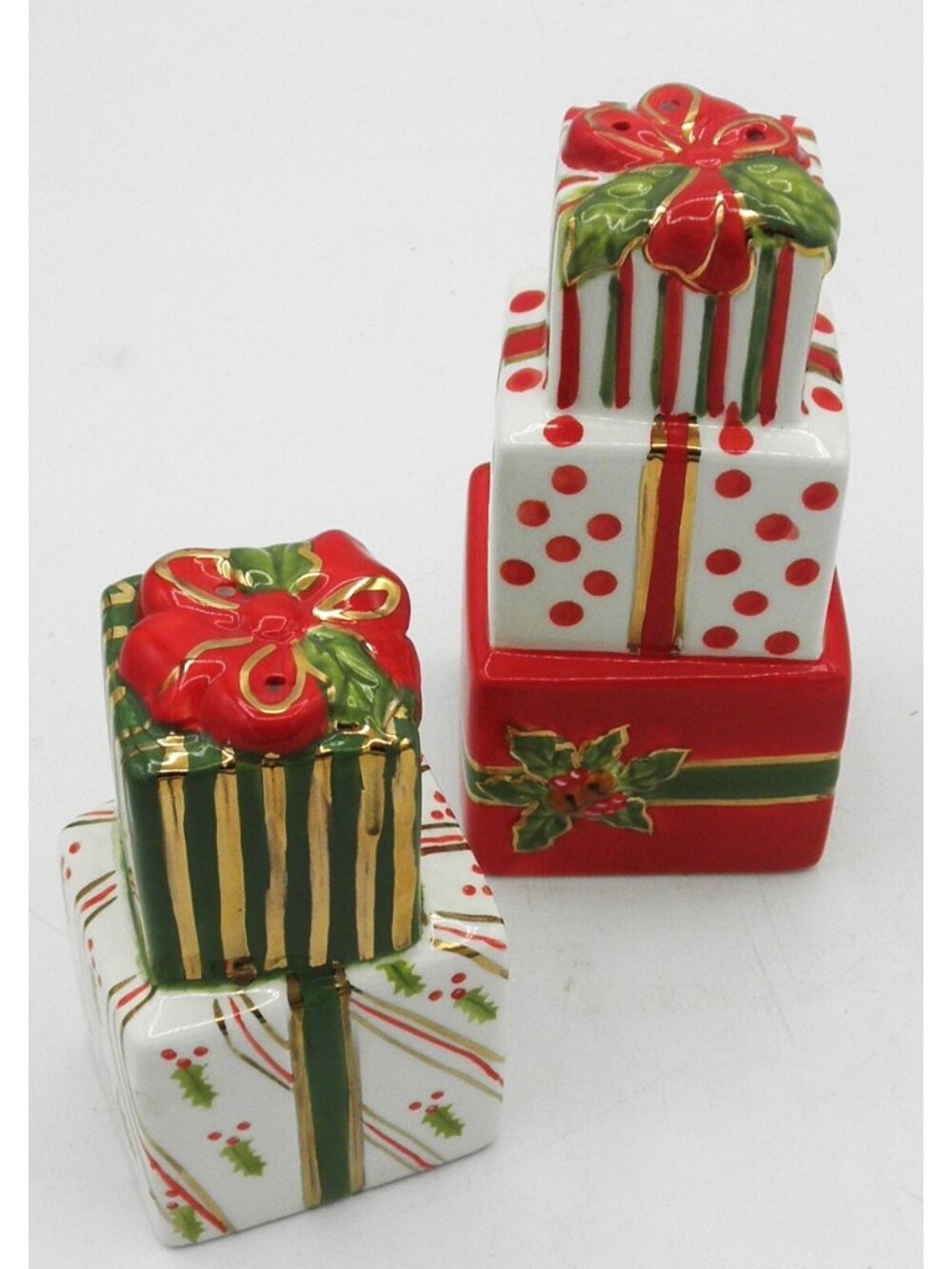 Christopher Radko Visits to Santa Salt & Pepper Shaker Set with Box 2008